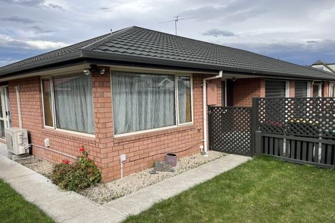 Photo of property in 2/43 Peverel Street, Riccarton, Christchurch, 8041
