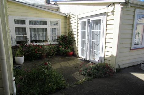 Photo of property in 6 Severn Street, Waitotara, Whanganui, 4588