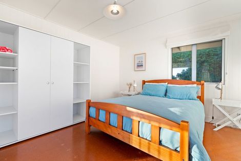 Photo of property in 350 Mcauslin Road, Whananaki, Hikurangi, 0181