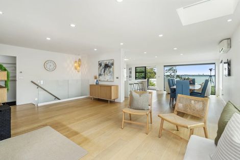 Photo of property in 22 Walter Street, Hauraki, Auckland, 0622