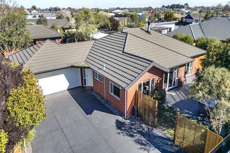 Photo of property in 6 Punga Lane, Parklands, Christchurch, 8083