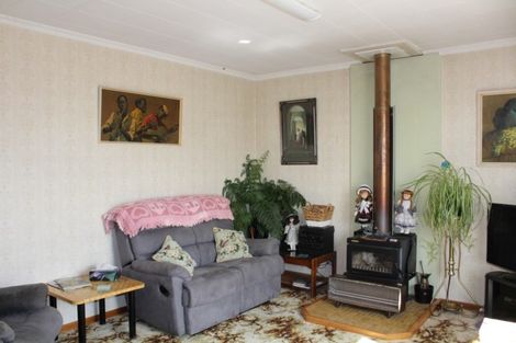 Photo of property in 68 Mackenzie Street, Winton, 9720