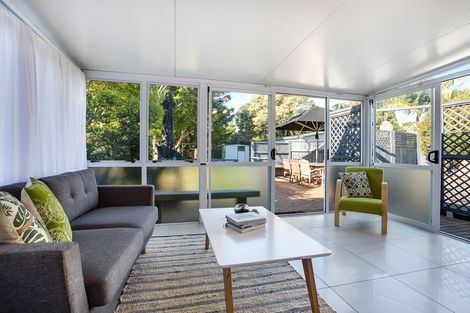 Photo of property in 7 Tampin Road, Hillpark, Auckland, 2102