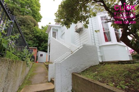 Photo of property in 2 Royal Terrace, Dunedin Central, Dunedin, 9016
