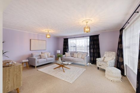 Photo of property in 121 Prestons Road, Redwood, Christchurch, 8051