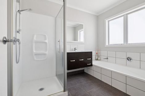 Photo of property in 42 Gibson Road, Tuakau, 2121