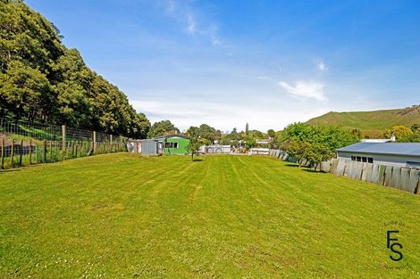 Photo of property in 32 Paraone Road, Tamarau, Gisborne, 4010