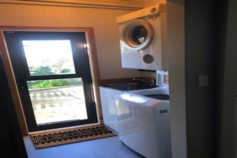 Photo of property in 8 Brenton Place, Whangamata, 3691