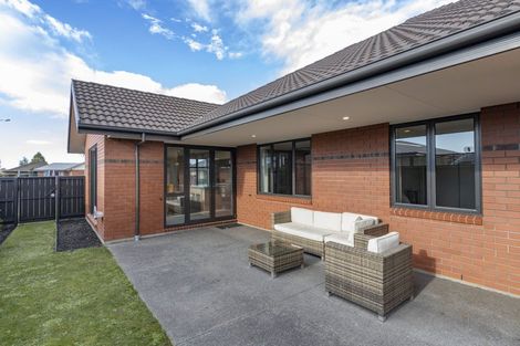 Photo of property in 5 Wisteria Lane, Rangiora, 7400