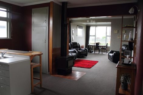 Photo of property in 39 Mary Street, Winton, 9720