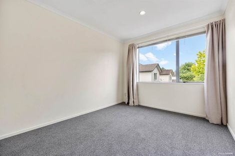 Photo of property in 13 The Track, Takanini, 2112