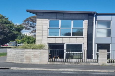 Photo of property in 10/100 Knighton Road, Hillcrest, Hamilton, 3216