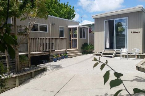 Photo of property in 10 Juliet Avenue, Howick, Auckland, 2014