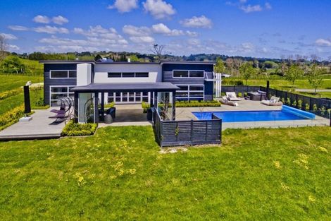 Photo of property in 88 Grace Hill Drive, Dairy Flat, Albany, 0792