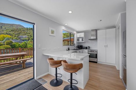 Photo of property in 17 Boons Valley Road, Waikawa, Picton, 7220