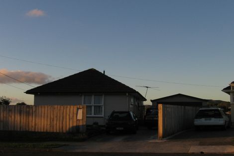 Photo of property in 152-154 Bedford Street, Cannons Creek, Porirua, 5024