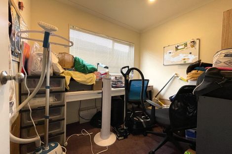 Photo of property in 40 Lilybank Crescent, East Tamaki, Auckland, 2013
