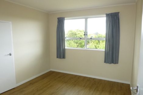 Photo of property in 67 Juniper Road, Sunnynook, Auckland, 0620