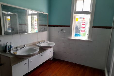 Photo of property in 7 Calico Line, Marton, 4710