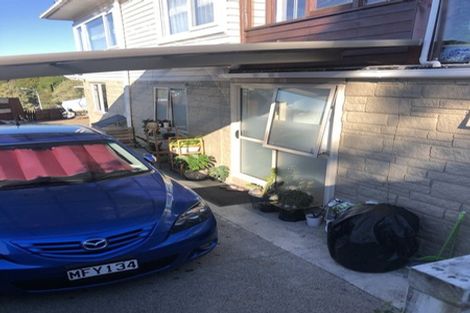 Photo of property in 12 Camelot Place, Glenfield, Auckland, 0629