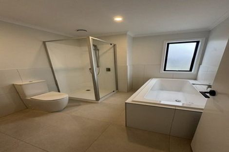 Photo of property in 660e Swanson Road, Swanson, Auckland, 0612