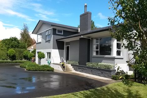 Photo of property in 145 Victoria Street, Cambridge, 3434