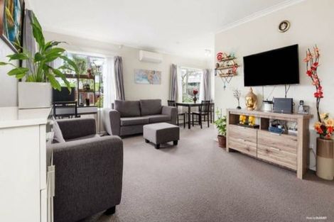 Photo of property in 18b Catton Crescent, Mount Roskill, Auckland, 1041