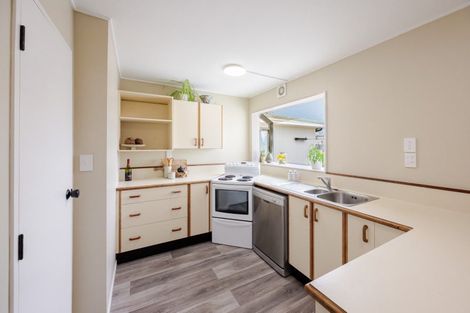Photo of property in 2 Lomond Place, Tamatea, Napier, 4112