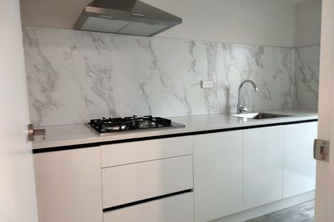 Photo of property in 12 Han Court, Glen Eden, Auckland, 0602