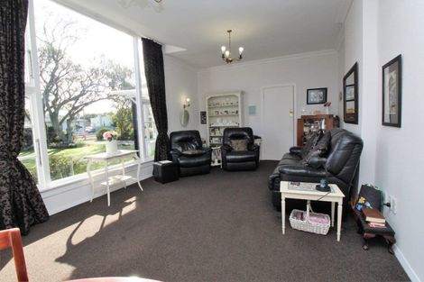 Photo of property in 24 Rewa Street, Takaro, Palmerston North, 4412