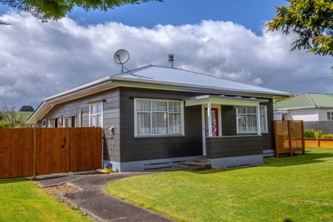 Photo of property in 1 Sedcole Street, Pahiatua, 4910