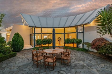 Photo of property in 142 Scarborough Road, Scarborough, Christchurch, 8081