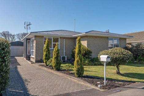 Photo of property in 46 Frensham Crescent, Woolston, Christchurch, 8062