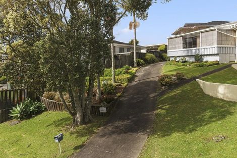 Photo of property in 3/25 Widmore Drive, Massey, Auckland, 0614