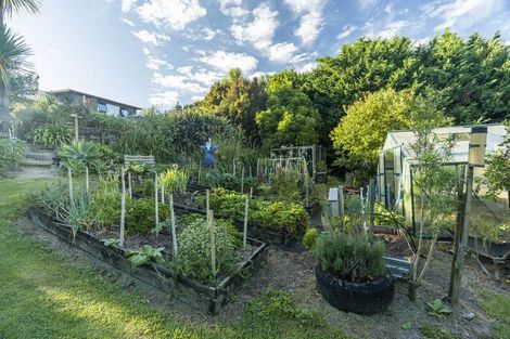 Photo of property in 50 Kiteone Road, Parua Bay, Whangarei, 0174