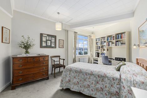 Photo of property in Wharenui Apartments, 274 Oriental Parade, Oriental Bay, Wellington, 6011