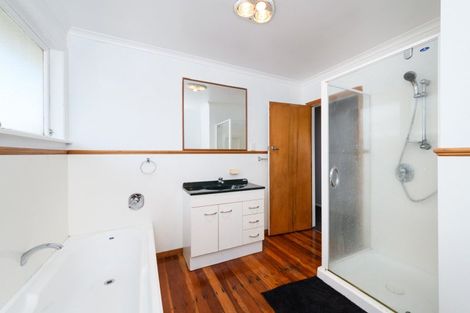 Photo of property in 27 Aspiring Avenue, Milson, Palmerston North, 4414