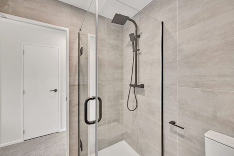 Photo of property in 25c Lavery Place, Sunnynook, Auckland, 0632