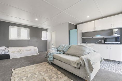 Photo of property in 10 Hillview Road, Waihi Beach, 3611
