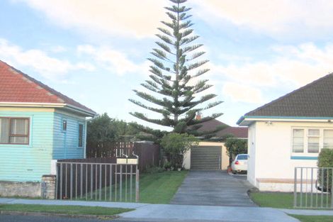 Photo of property in 2/139 Shirley Road, Papatoetoe, Auckland, 2025