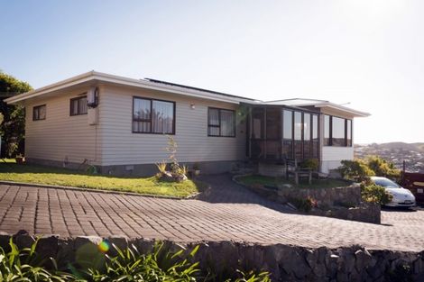 Photo of property in 35 Carluke Street, Paparangi, Wellington, 6037