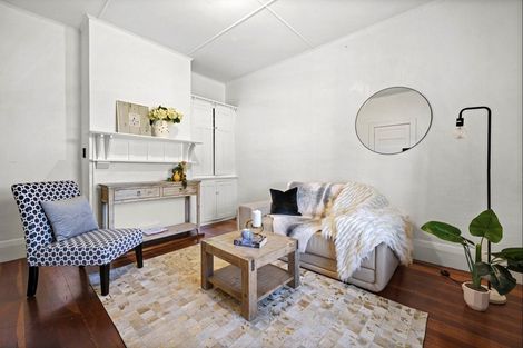 Photo of property in 1/62 Old Wairoa Road, Papakura, 2110