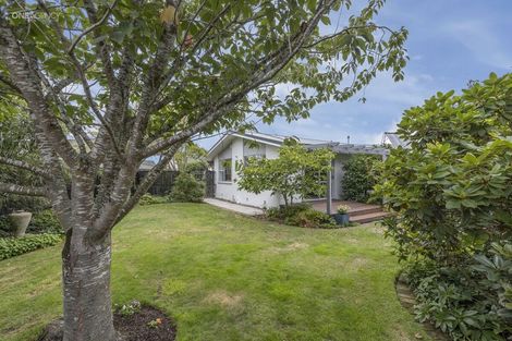 Photo of property in 276 Mairehau Road, Burwood, Christchurch, 8083
