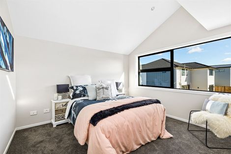 Photo of property in 39 Craigs Way, Hobsonville, Auckland, 0616