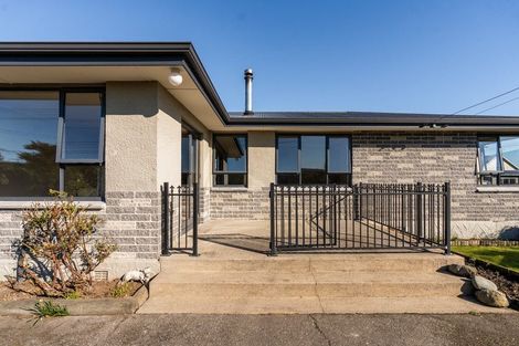 Photo of property in 27 Shakespeare Street, Milton, 9220