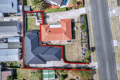 Photo of property in 11a Magnolia Crescent, Nawton, Hamilton, 3200