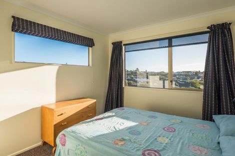 Photo of property in 42 Harry Shaw Way, Raumati South, Paraparaumu, 5032