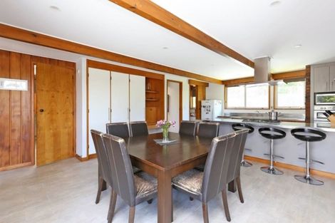 Photo of property in 58 Tauroa Road, Havelock North, 4130