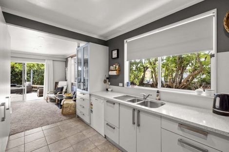 Photo of property in 147 Kings Avenue, Matua, Tauranga, 3110