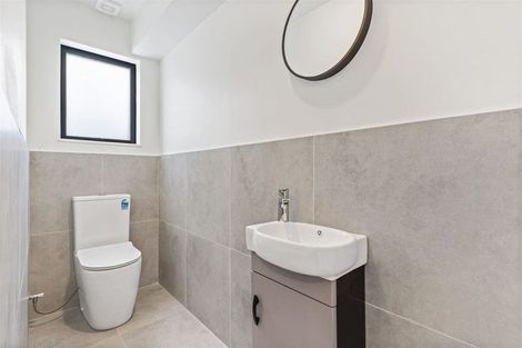 Photo of property in 6/62 Smythe Road, Henderson, Auckland, 0612